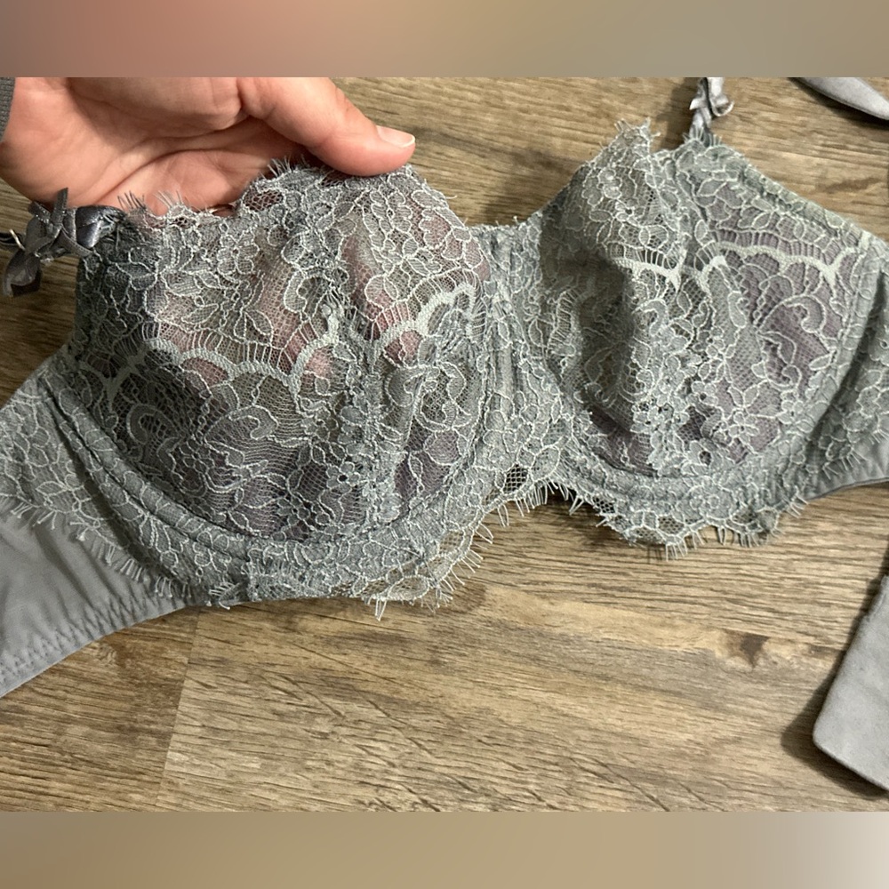 Victorias Secret Bra - Picture 5 of 5